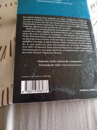 Un monstre em ve a veure