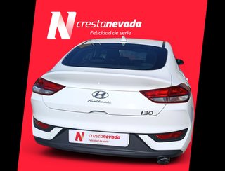 SIN ENTRADA! Hyundai i30 FASTBACK