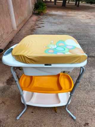 Bañera y cambiador para bebé mara CAM