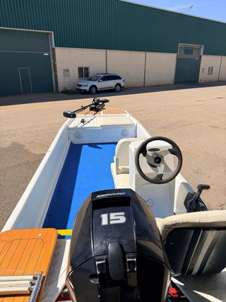 BASS BOAT ALESTA MARINE 460