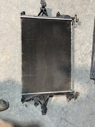 Radiador Volvo S60 Roto