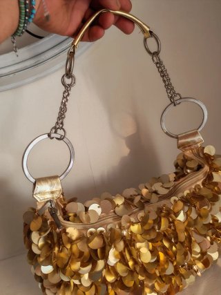 Borsa oro con paillettes