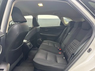 LEXUS NX 2.5 300h Business Navigation 2WD