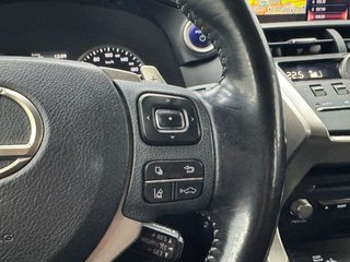 LEXUS NX 2.5 300h Business Navigation 2WD
