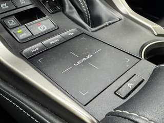 LEXUS NX 2.5 300h Business Navigation 2WD