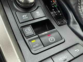 LEXUS NX 2.5 300h Business Navigation 2WD