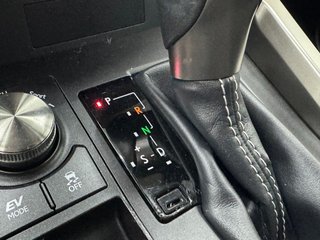 LEXUS NX 2.5 300h Business Navigation 2WD