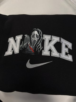Sudadera Nike Ghostface