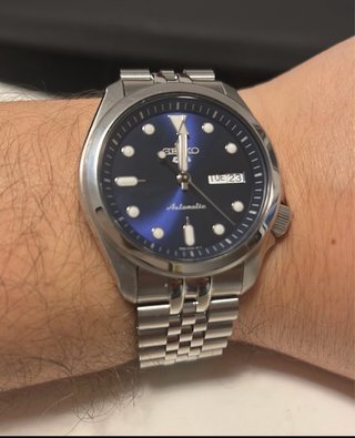 Seiko 5 Dress KX Automatico Esfera azul.