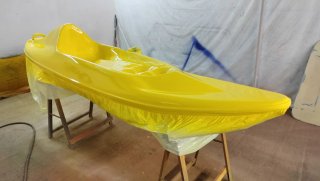Kayak  paddle formula de fibra amarillo.