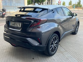 Toyota C-HR 1.8 122.000KM 2017