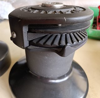 Barbarossa 62 Winches Autocazantes