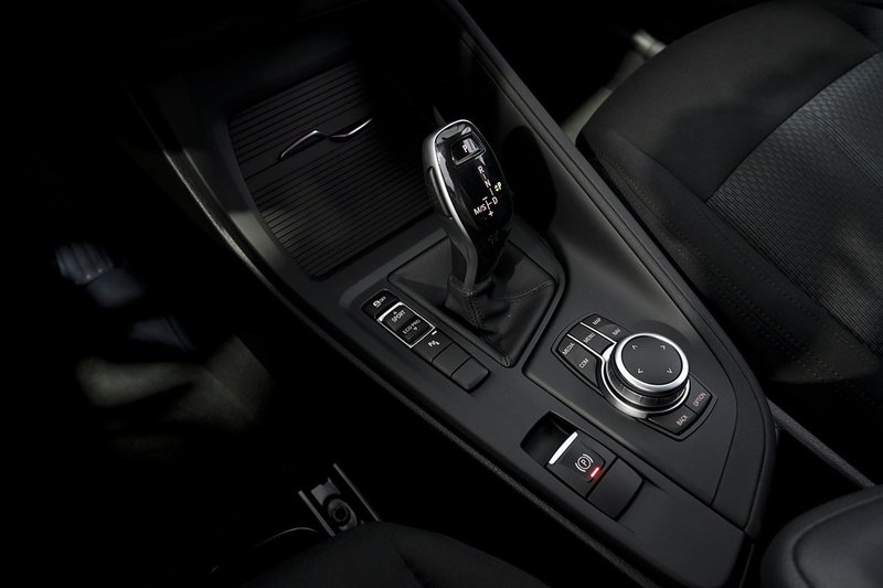 BMW X1 sDrive18d (2021-) 2022, foto 24