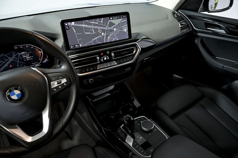 BMW X3 2022, foto 24