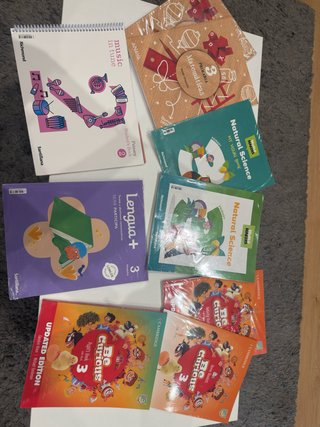 Libros de texto escolares 3 primaria