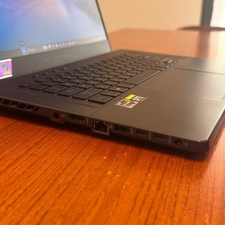 ASUS ROG Zephyrus G15 GA503QR | Como Nueva