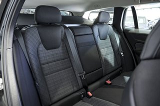 Volvo V60 2.0 B4 (D) Essential Auto
