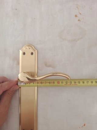Manillas para puertas de interior doradas