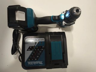 Taladro Makita 18V DDF487 + Cargador DC18RC