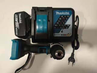 Taladro Makita 18V DDF487 + Cargador DC18RC