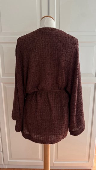 Kimono marrón texturizado
