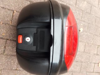 Cofre Givi para moto - Cerradura a reparar