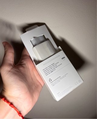 Cargador Apple USB-C 20W