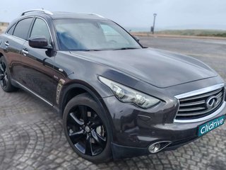 INFINITI qx70