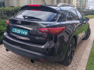 INFINITI qx70