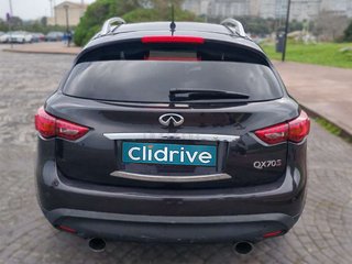 INFINITI qx70