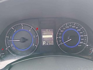 INFINITI qx70
