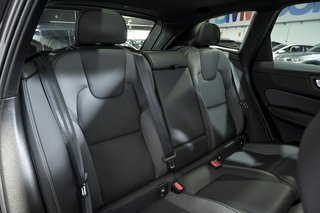 Volvo XC60 2.0 T6 AWD Recharge Plus Dark Auto