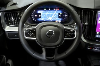 Volvo XC60 2.0 T6 AWD Recharge Plus Dark Auto