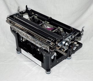 Máquina de Escribir Underwood Restaurada