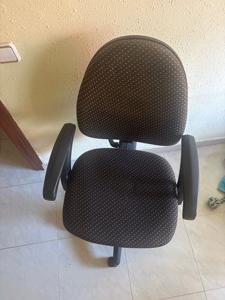 Silla de oficina giratoria