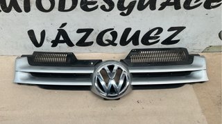 Rejilla / Calandra Delantera Gris VW.Golf V 2007