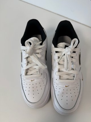 Zapatillas Nike Air Force 1 Blancas Doradas