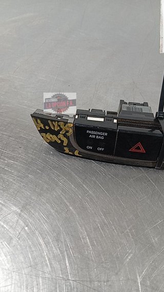 WARNING Hyundai ix35 (EL/LM)(2010->)