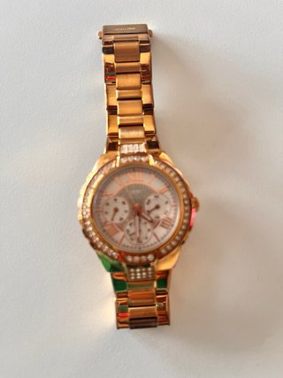 Reloj de mujer  guess poco uso