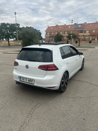 Volkswagen Golf 2015