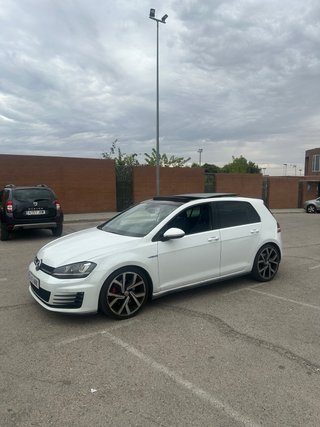 Volkswagen Golf 2015