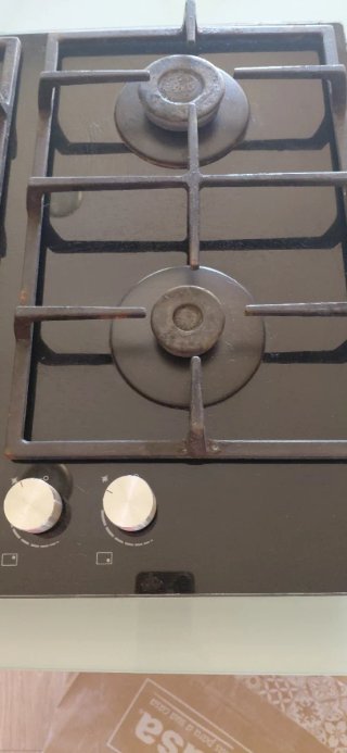 Cocina de gas negra