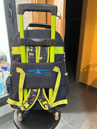 Mochila Totto Fútbol con Ruedas