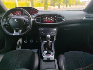 Peugeot 308 GT 205