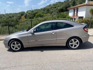 MERCEDES clase c