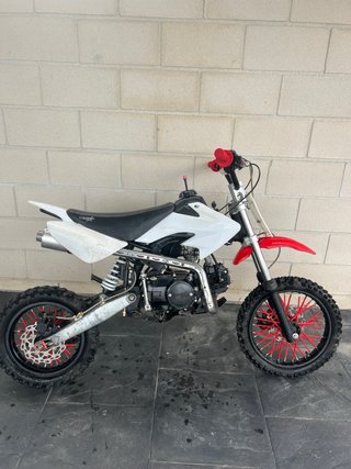 Pit Bike MTR XZ1 125cc 4T Roja y Blanca