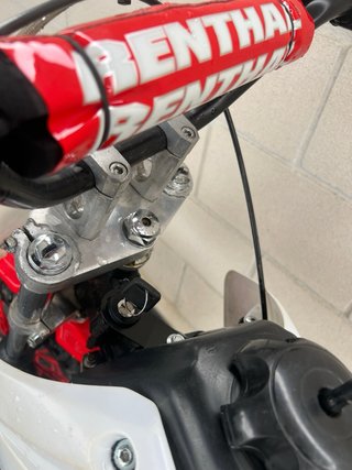 Pit Bike MTR XZ1 125cc 4T Roja y Blanca