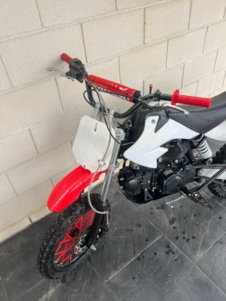 Pit Bike MTR XZ1 125cc 4T Roja y Blanca