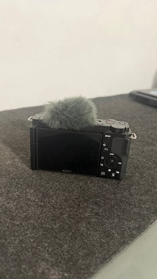 Sony ZV-E10 come nuova