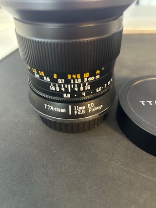 Objetivo 11mm f2.8  TTartisan  Montura EF